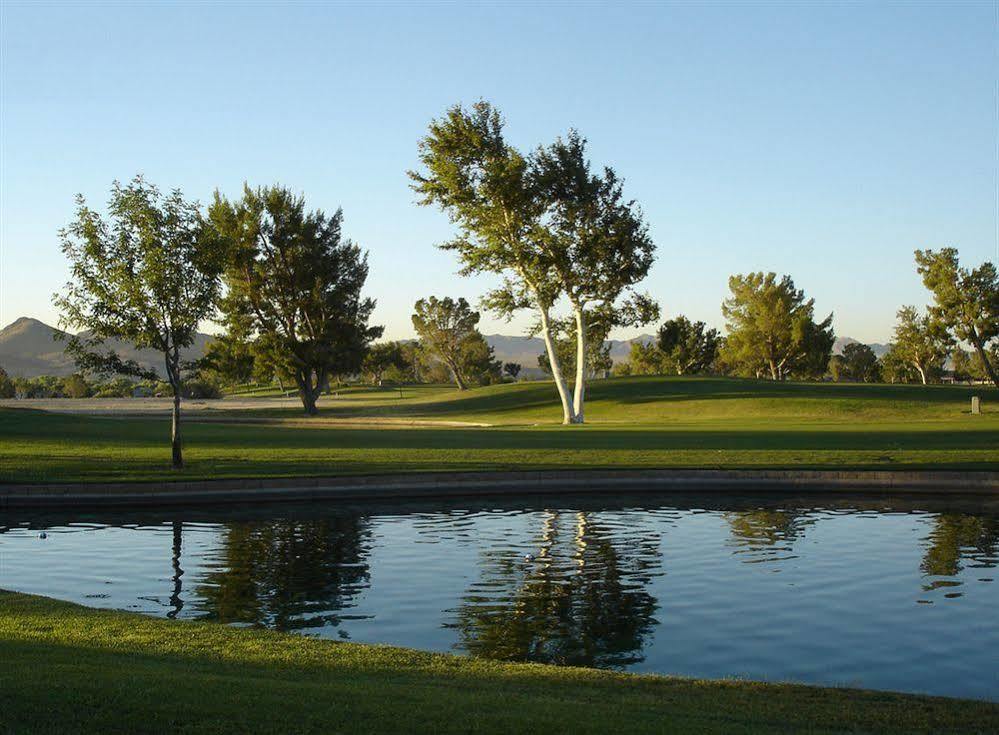 The Inn At Silver Lakes Helendale Εξωτερικό φωτογραφία